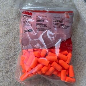 3M Disposable Ear Plugs - Orange